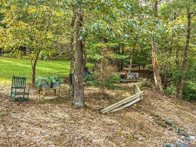 Welcome to this highly acclaimed, custom log home nestled on 13 - photo 24