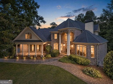 Welcome to an extraordinary estate in the prestigious Woodlands - photo 2