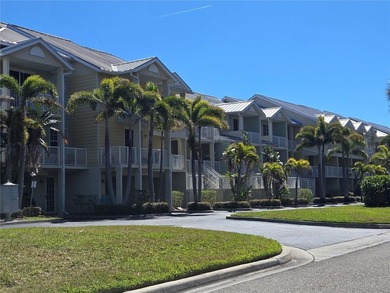 Waterfront Living in Little Harbor - Fully Furnished & Turnkey! - photo 3