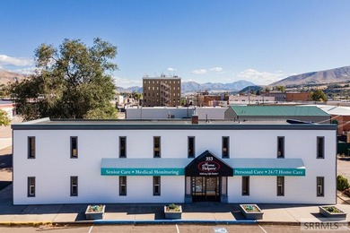 Investors! Grow your real estate portfolio with this smart