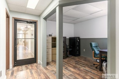 Investors! Grow your real estate portfolio with this smart