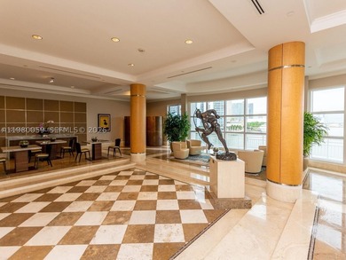 Beautiful apartment located at exclusive Brickell Key Island - photo 4