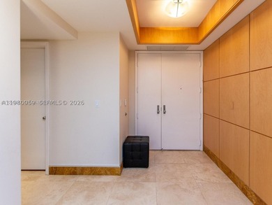 Beautiful apartment located at exclusive Brickell Key Island - photo 7