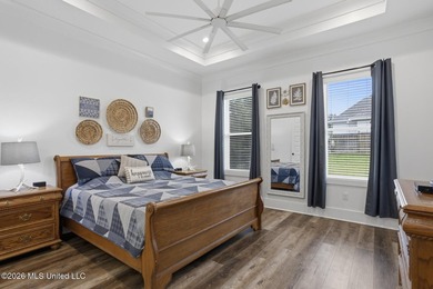 Stunning, like brand new home in Lake Caroline! This lovely Home - photo 20