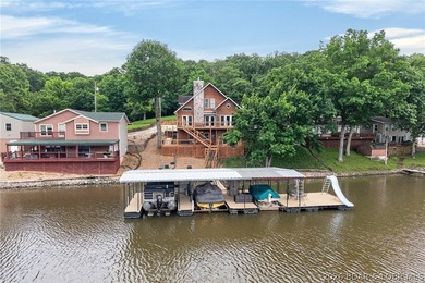 One-owner lakefront retreat offers the COMPLETE package-100 ft - photo 39