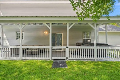 Private, well-kept 4BR/2.5BA home on a spacious lot in Magnolia - photo 42
