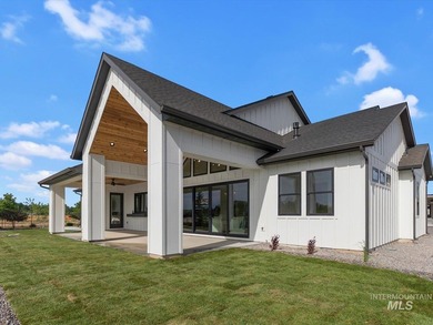 A rare waterfront offering on a private half-acre lot in River - photo 45