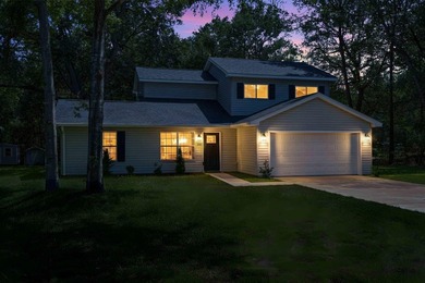 Private, well-kept 4BR/2.5BA home on a spacious lot in Magnolia - photo 50