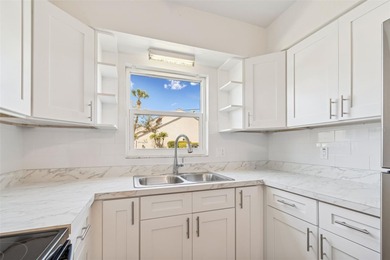 Move-in ready 1-bedroom, 1-bath FIRST-FLOOR condo in a desirable - photo 8