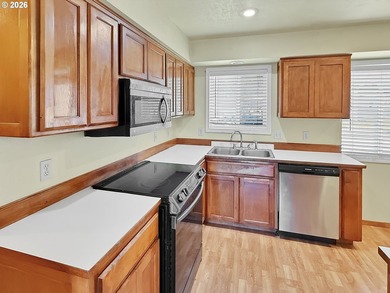 Conveniently located in an established Brookings neighborhood - photo 6