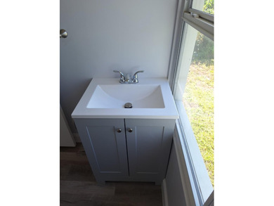 0$ - HOA.The house has finished its extended renovation: New - photo 12