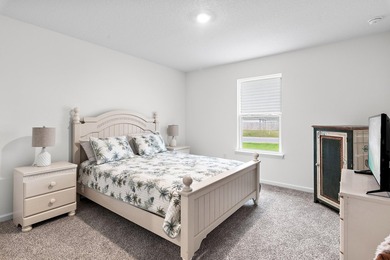 MOVE-IN READY BEFORE SCHOOL STARTS! Move-in ready before school - photo 17