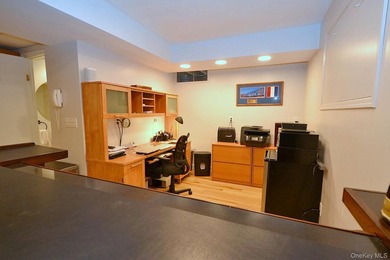 This Stately and spacious 4/5 bedroom Colonial is set on a - photo 18