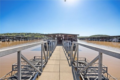 Welcome to Lake Living at Cedar Glen Condos, where adventure & - photo 28