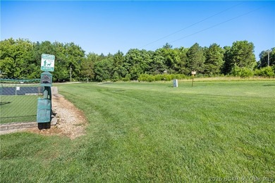 Welcome to Lake Living at Cedar Glen Condos, where adventure & - photo 33