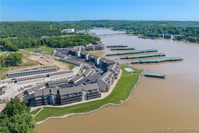 Welcome to Lake Living at Cedar Glen Condos, where adventure & - photo 37