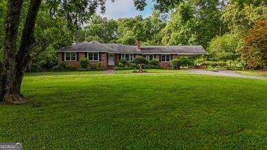 (private lake, pond, coastal) Home For Sale in Newnan Georgia