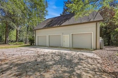 Privacy, water views, and room to enjoy the outdoors define this - photo 44