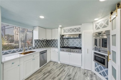 Completely remodeled from top to bottom, this stunning - photo 3