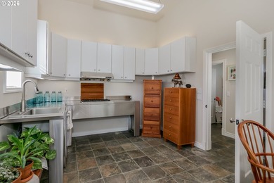 The Lofts at Chateau Camille is a 111+/- acre equestrian and - photo 12