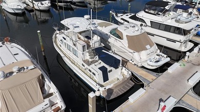 Own your piece of paradise with this premium deep-water boat - photo 4