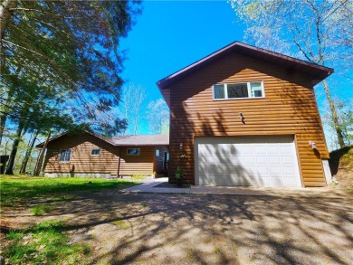 Duck Lake Home For Sale in Cumberland Wisconsin