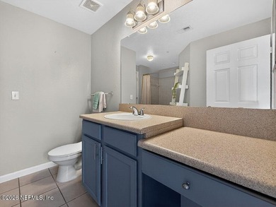 Welcome to this beautifully maintained, fully furnished - photo 22