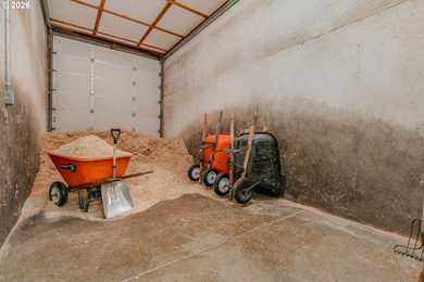 The Lofts at Chateau Camille is a 111+/- acre equestrian and - photo 24