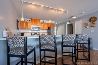 Beautifully maintained 2-bedroom, 2-bath condo at Parkside Place