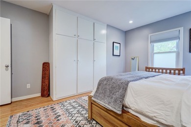 Updated Cape Cod in the highly sought-after Cobb's Hill - photo 7