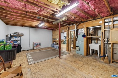 Welcome to this beautifully updated Branchlands home - photo 33