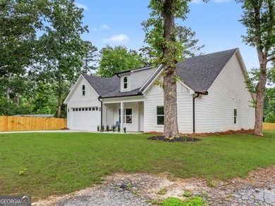 Step into modern elegance in this stunning newly built stepless - photo 3