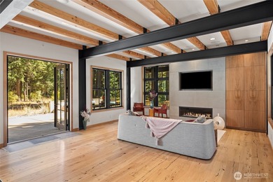 Escape to a refined mountain retreat in the private community of - photo 12