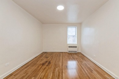 Spacious and Sunlit 2-Bedroom Coop in the Heart of Forest Hills - photo 12