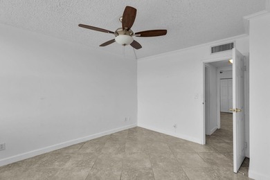 This is a modern, fully updated beautiful 2 bedroom, 1.5 bath - photo 23