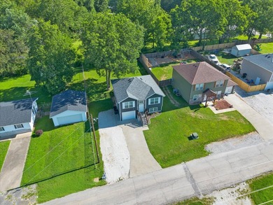 Built in 2021, this well-maintained 3 bedroom, 2 bathroom - photo 29