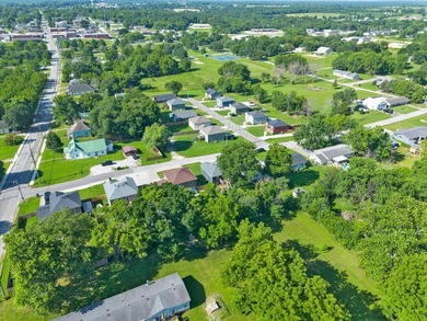 Built in 2021, this well-maintained 3 bedroom, 2 bathroom - photo 32