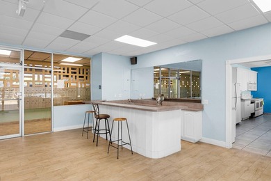 This is a modern, fully updated beautiful 2 bedroom, 1.5 bath - photo 38