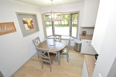 Presenting a spacious 3+ bedroom, 2 bathroom ranch home, ideally - photo 7