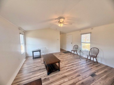 Waterfront Retreat on Toledo Bend Lake - Move-In Ready with - photo 16