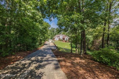 Lake Home For Sale in Kathleen, Georgia