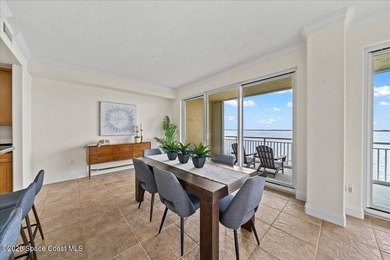 Imagine exquisite river views while sipping morning coffee - photo 5