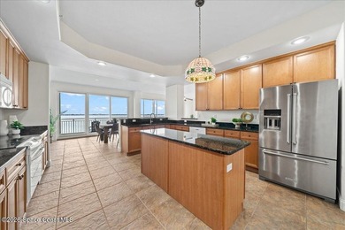Imagine exquisite river views while sipping morning coffee - photo 7