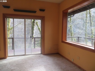 Discover your dream home nestled in a picturesque Fishhawk Lake - photo 8