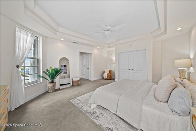 Imagine exquisite river views while sipping morning coffee - photo 10