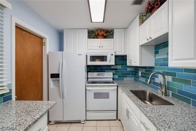 The only one for sale in these 2 buildings is a Turnkey unit - photo 12