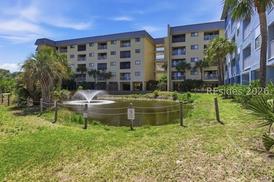 Unit 2305 offers a view that needs to be seen soon. From the 3rd - photo 12