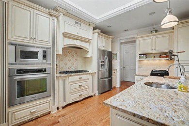 Welcome to 126 Saltwater Way, where low-maintenance living meets - photo 14