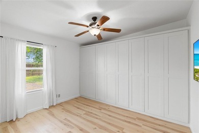 Beautifully renovated and move-in ready! Situated on a spacious - photo 16