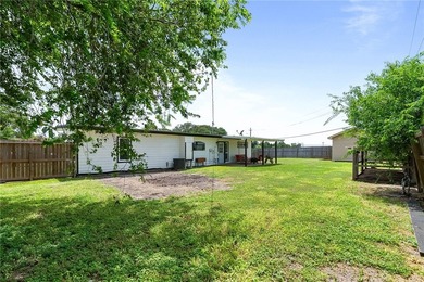 Beautifully renovated and move-in ready! Situated on a spacious - photo 20